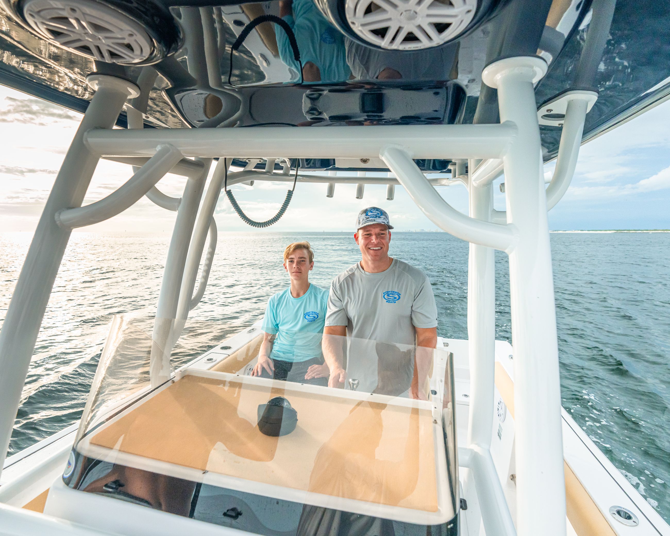 Detail image of the Open 242 Center Console