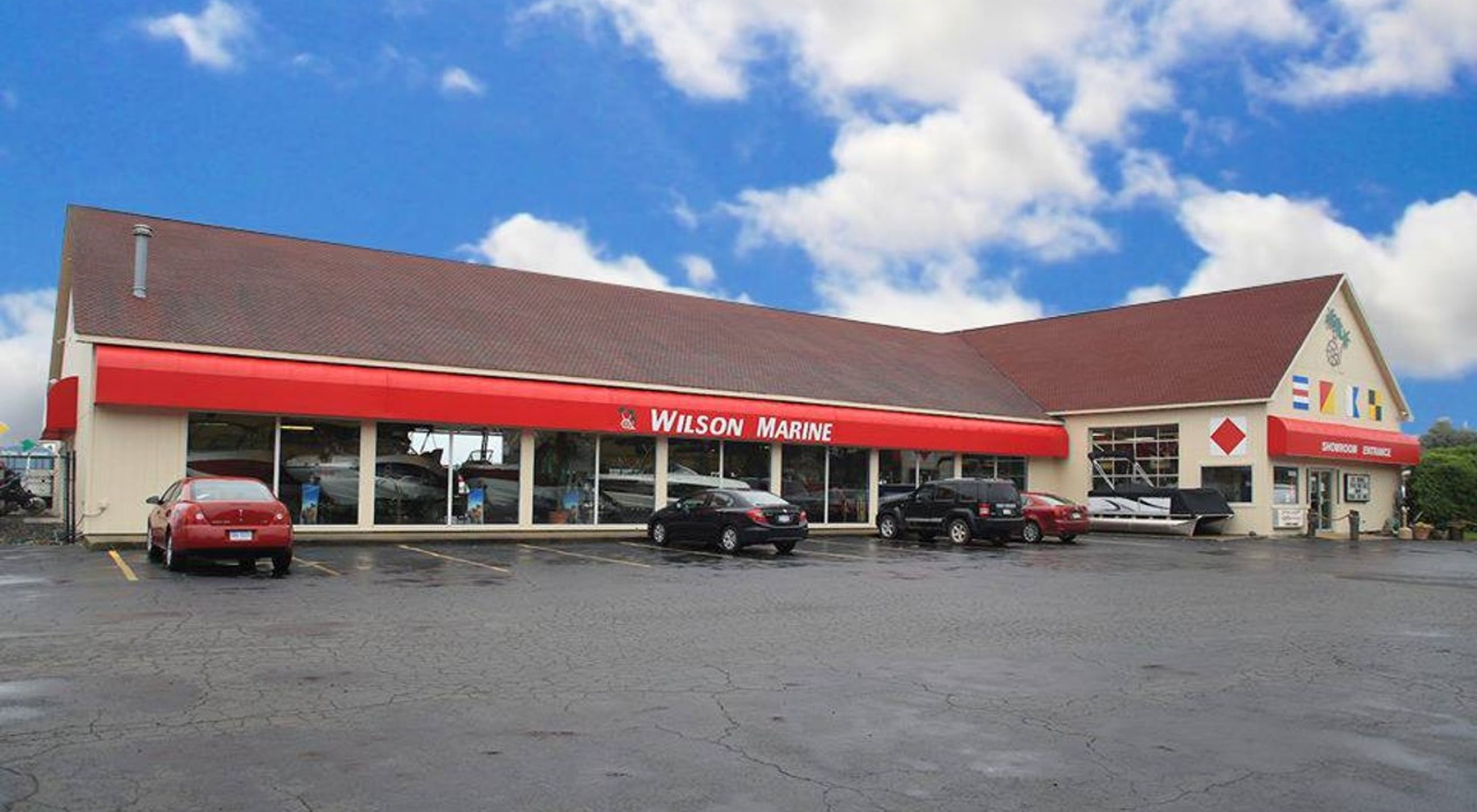 Store front image for the dealership located at Howell, MI