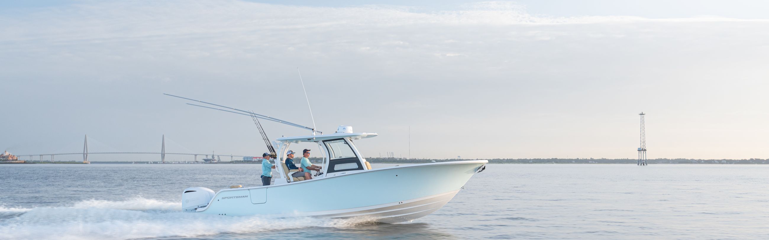 Open 302 Center Console Side profile image