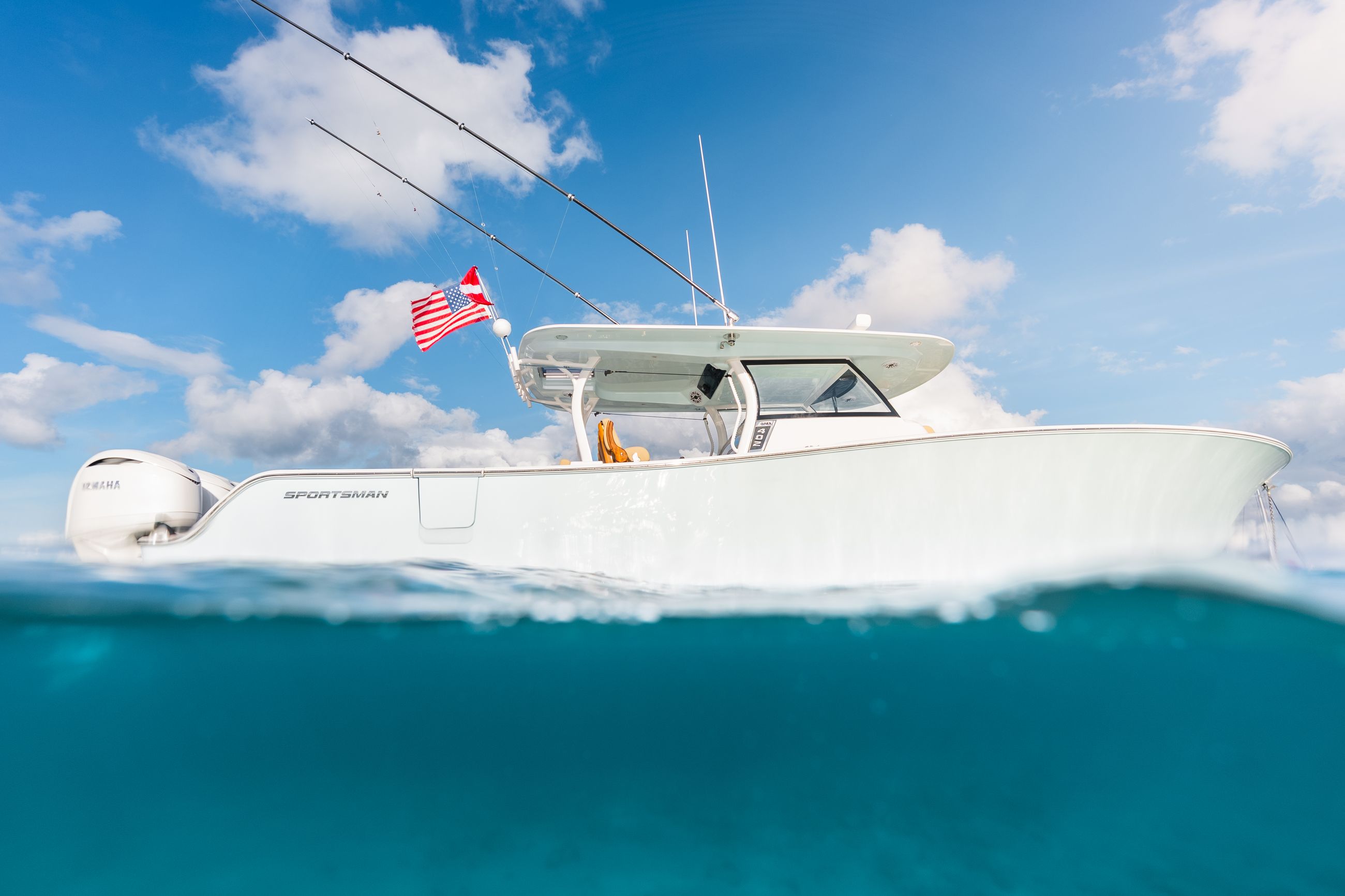 Detail image of Light Hull Color