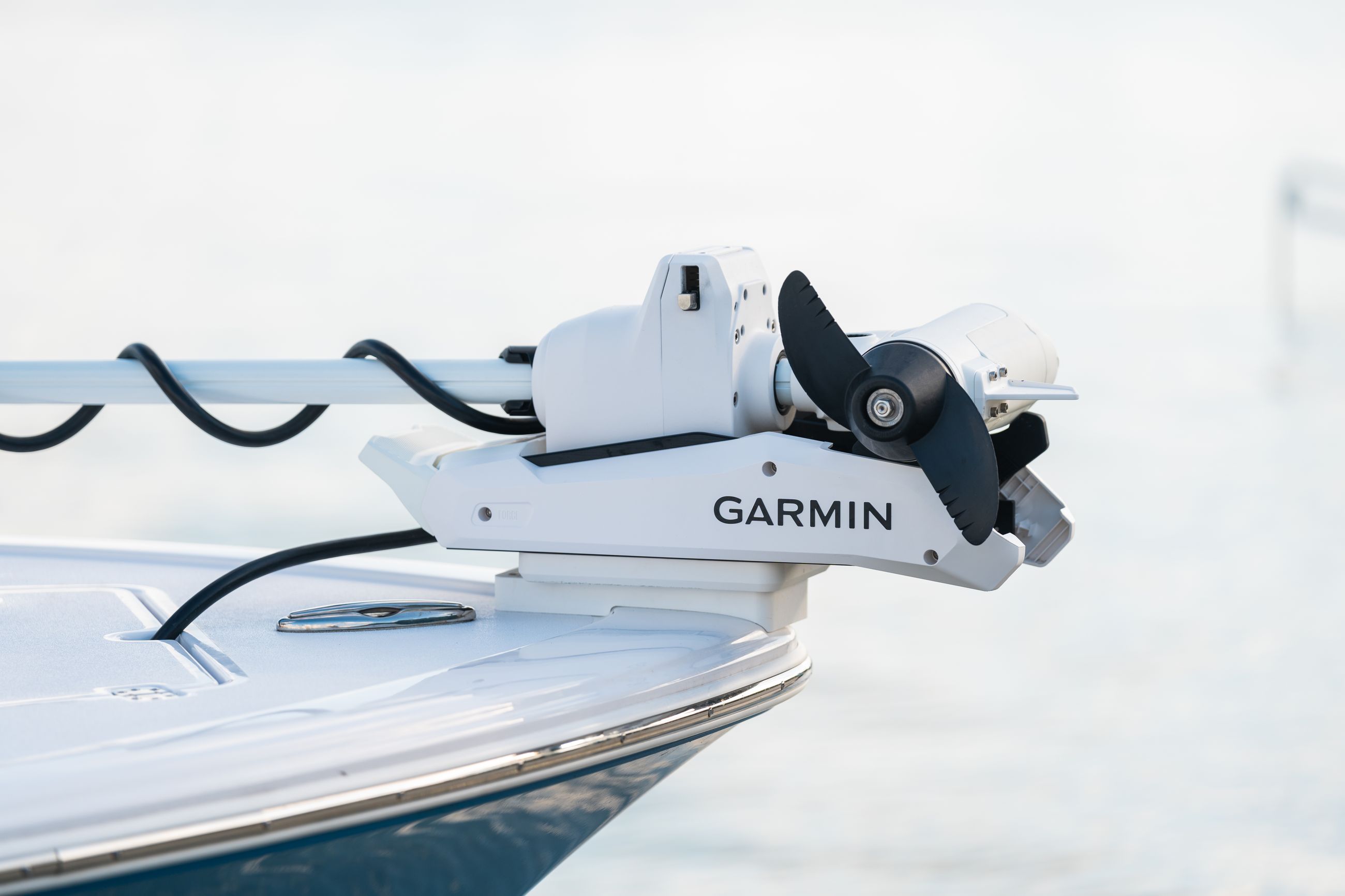 Detail image of Garmin Force® Kraken Trolling Motor 75 (White)