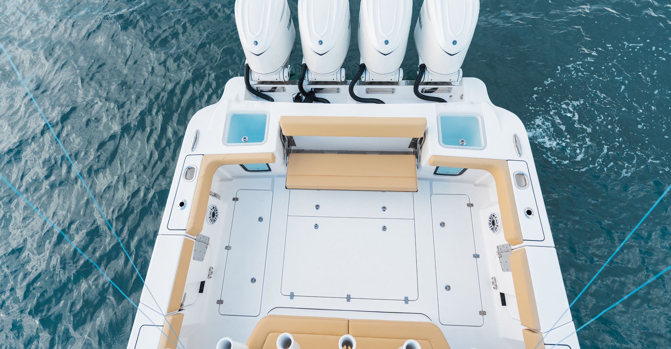 Large detail image of the Open 402 Center Console