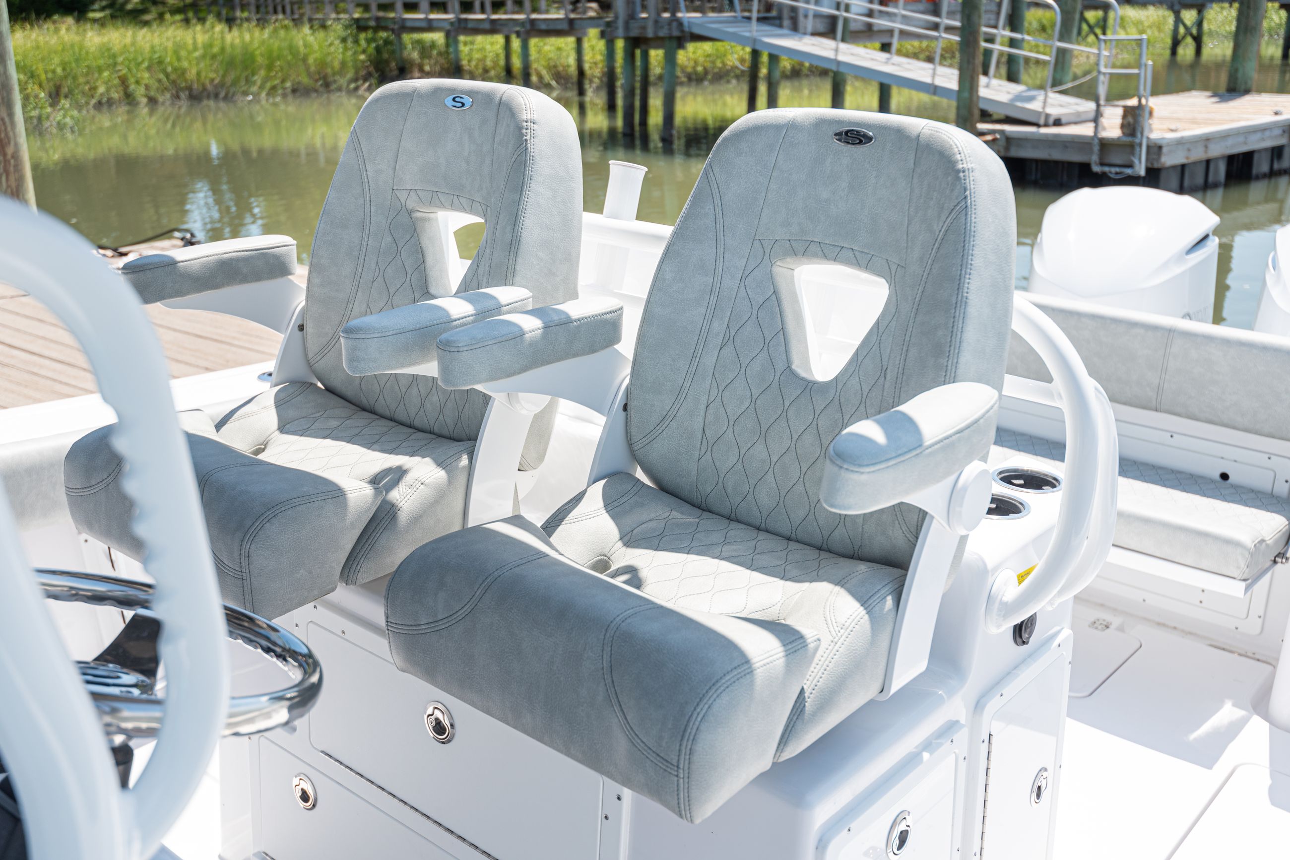 Open 312 Center Console · Features | Sportsman Boats