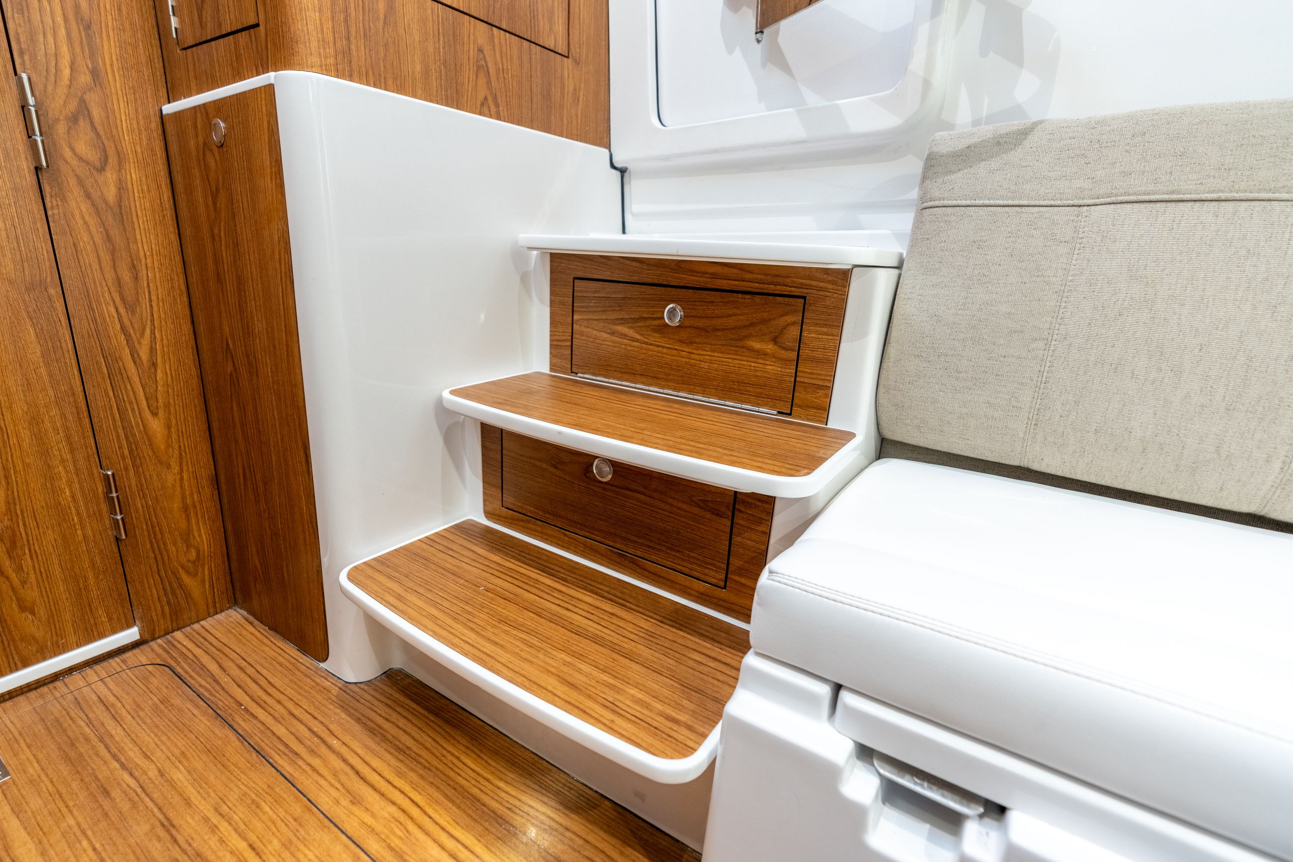 Detail image of Console Entry Steps