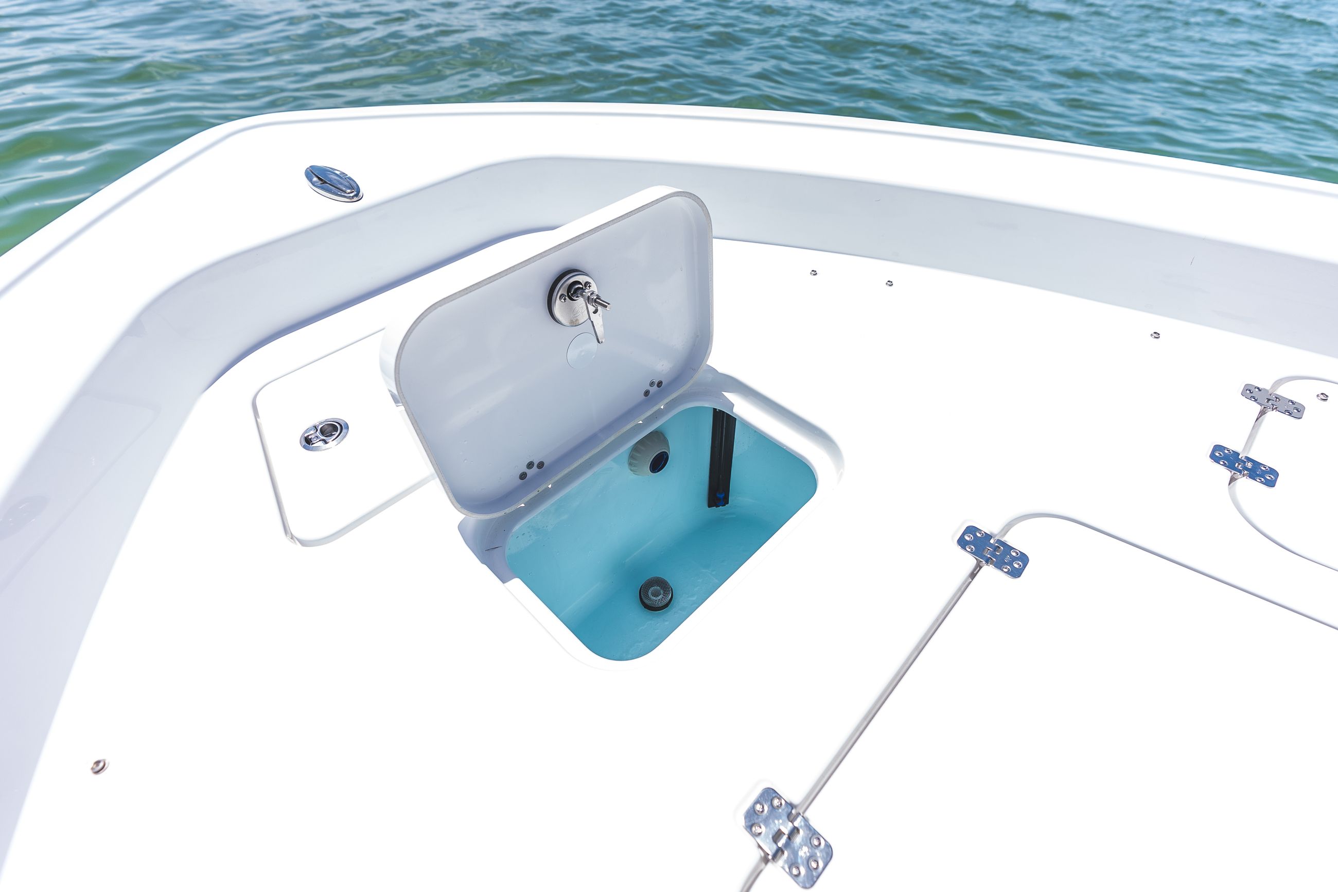 Detail image of 14-Gallon Bow Livewell