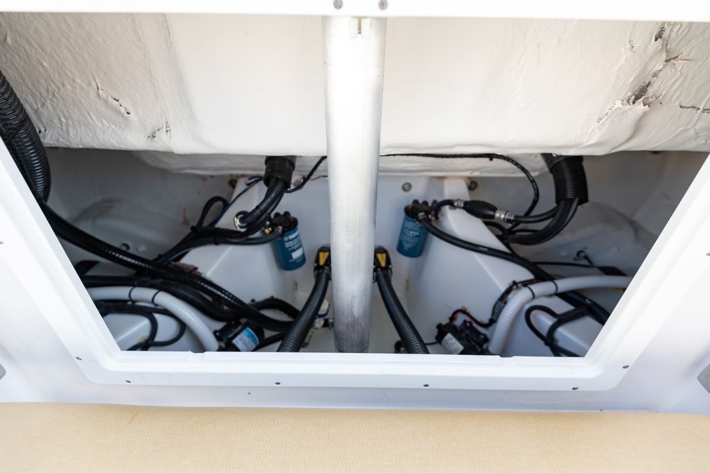 Detail image of Rear Total Access Hatch