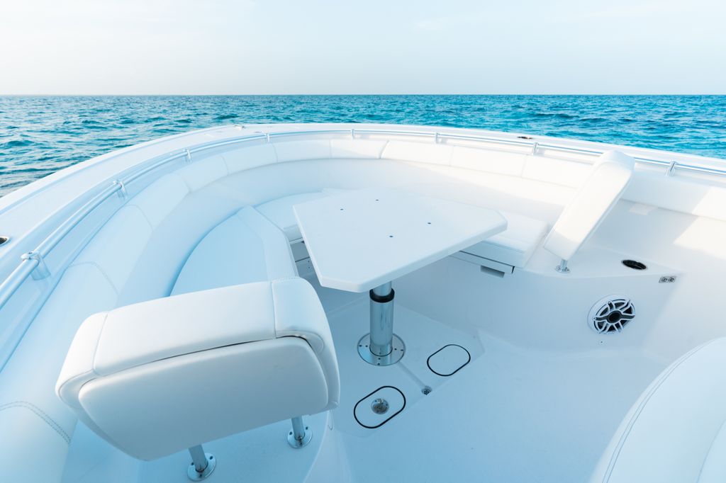 Detail image of Actuated Bow Sun Deck / Table