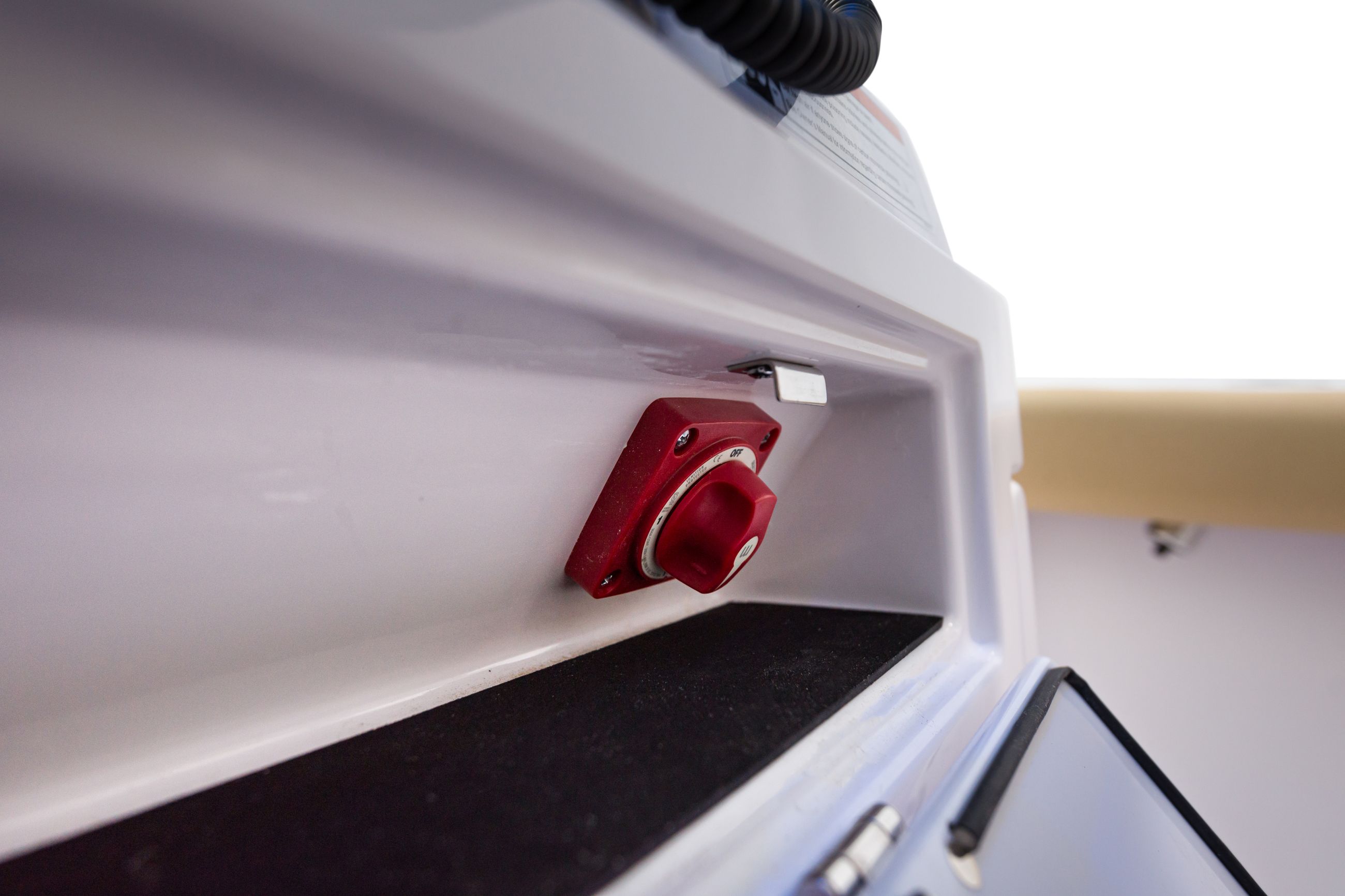 Detail image of Dual Batteries w/ Switch