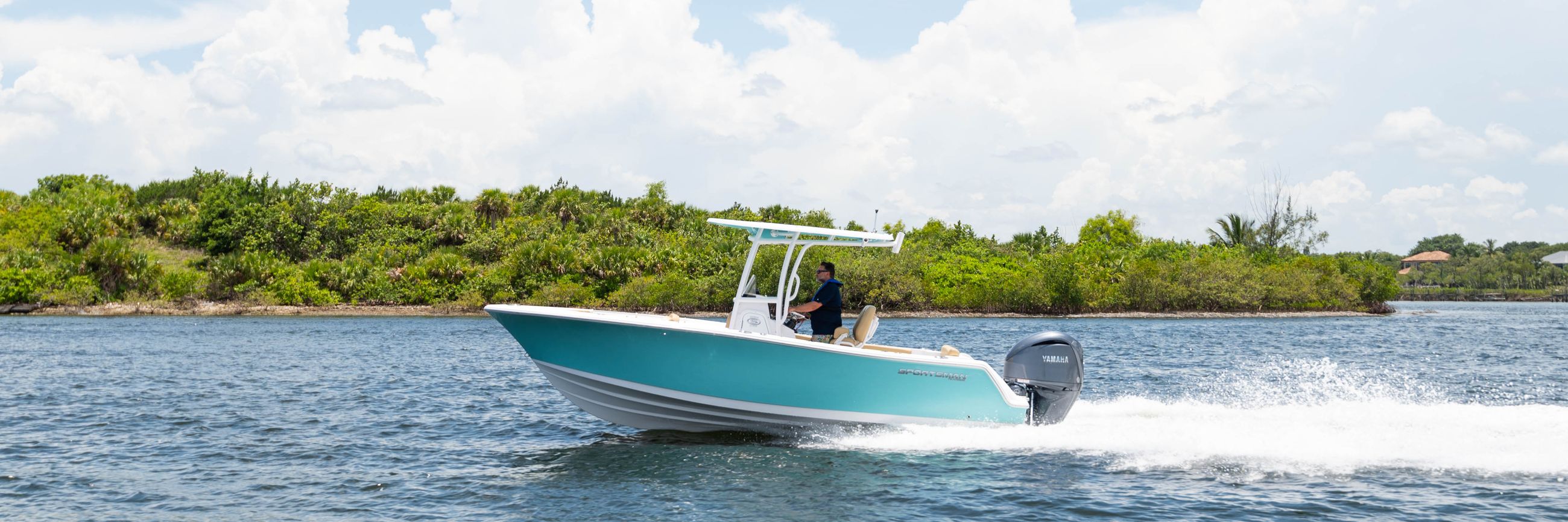 Enjoy our fully in-depth walkthroughs of all Sportsman Boats models. Each video shows you all o...