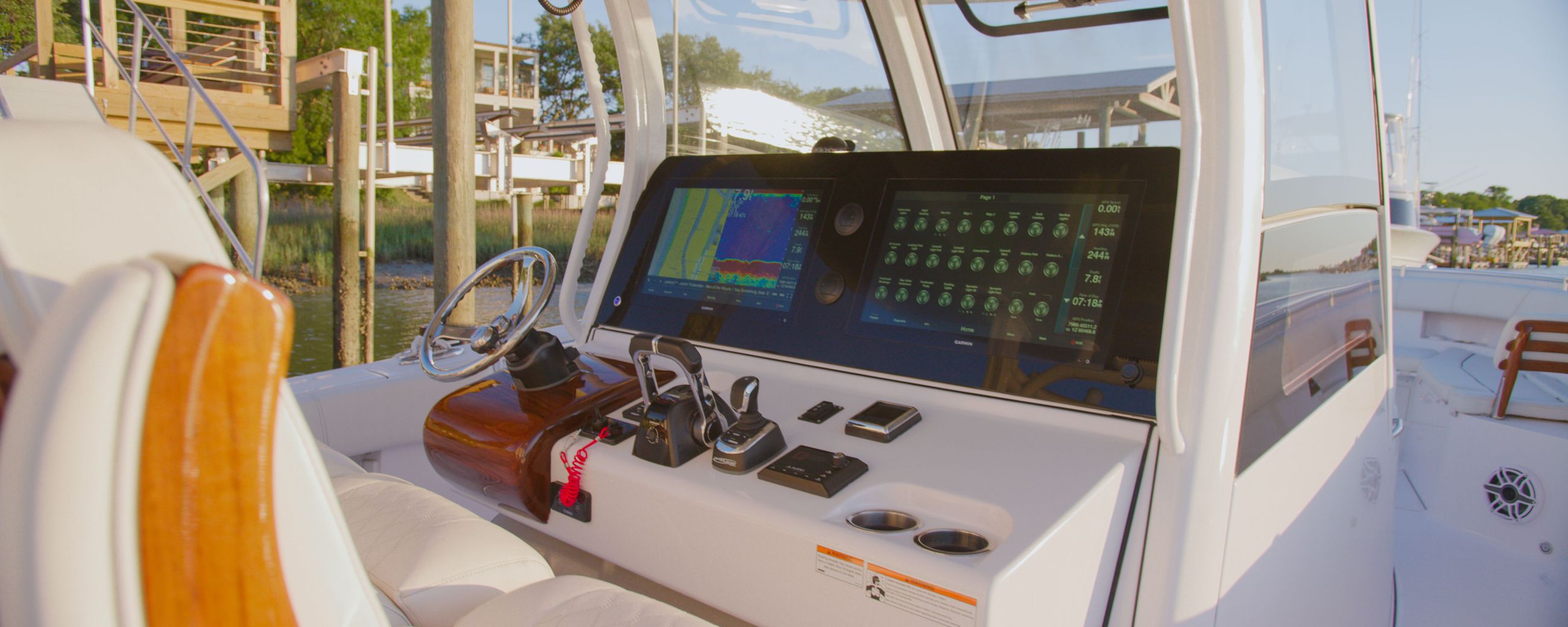 Shows off the maximus digital switching system.