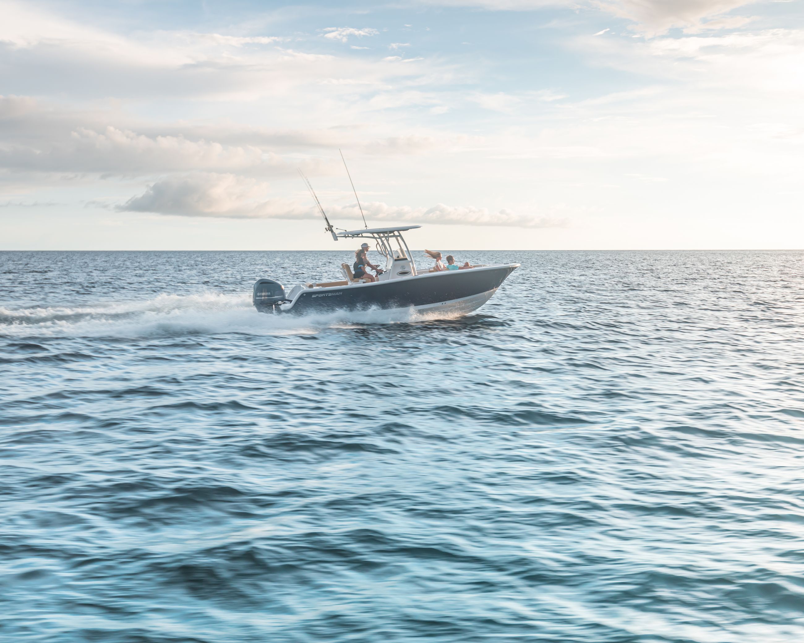 Detail image of the Open 242 Center Console