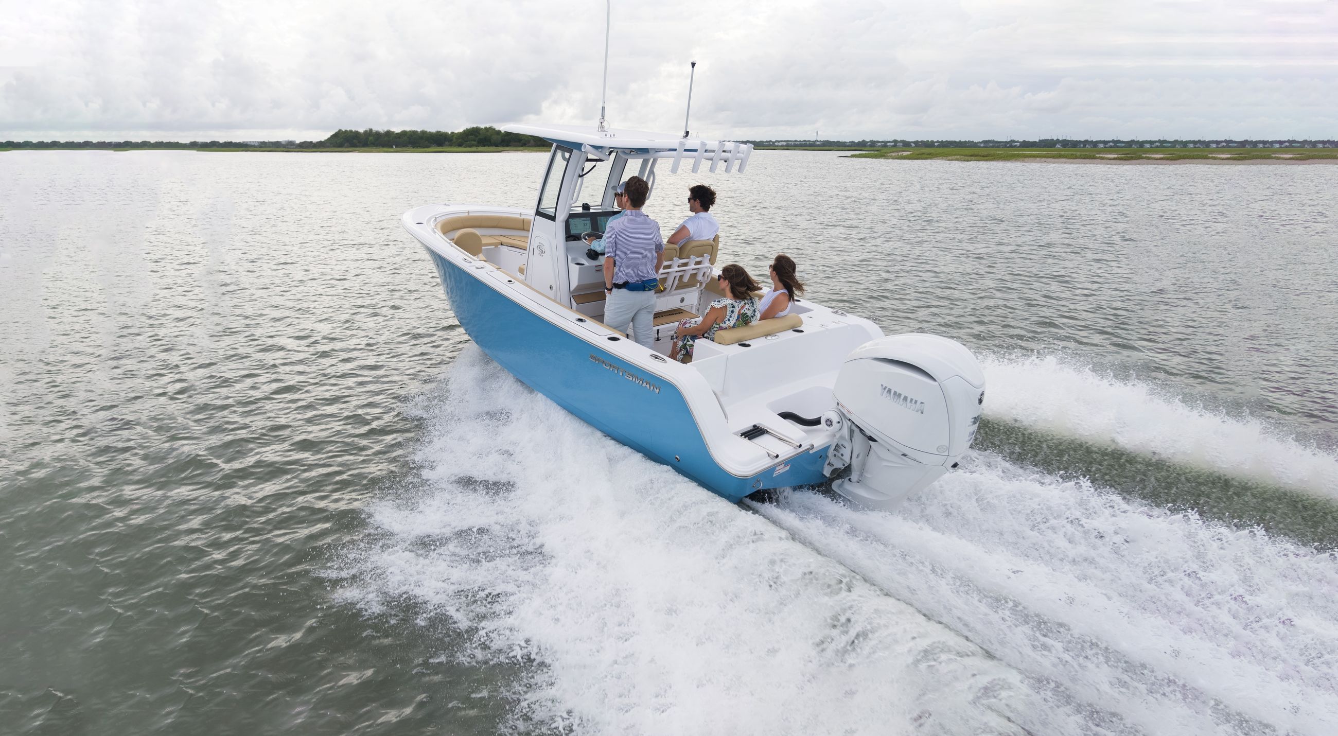 The Open 232 running on the water with the showing off the Seakeeper system.