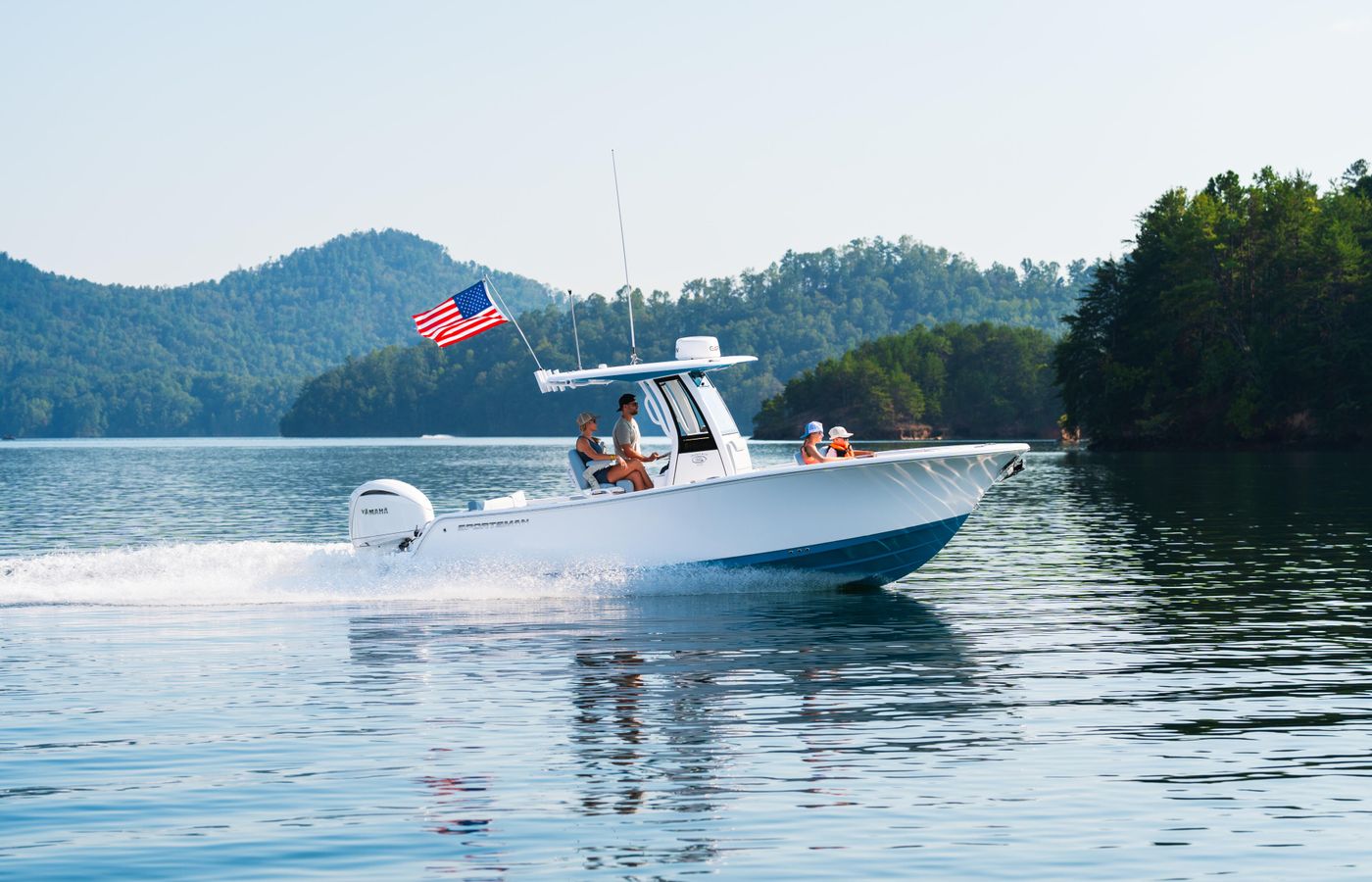 Open 232 Center Console