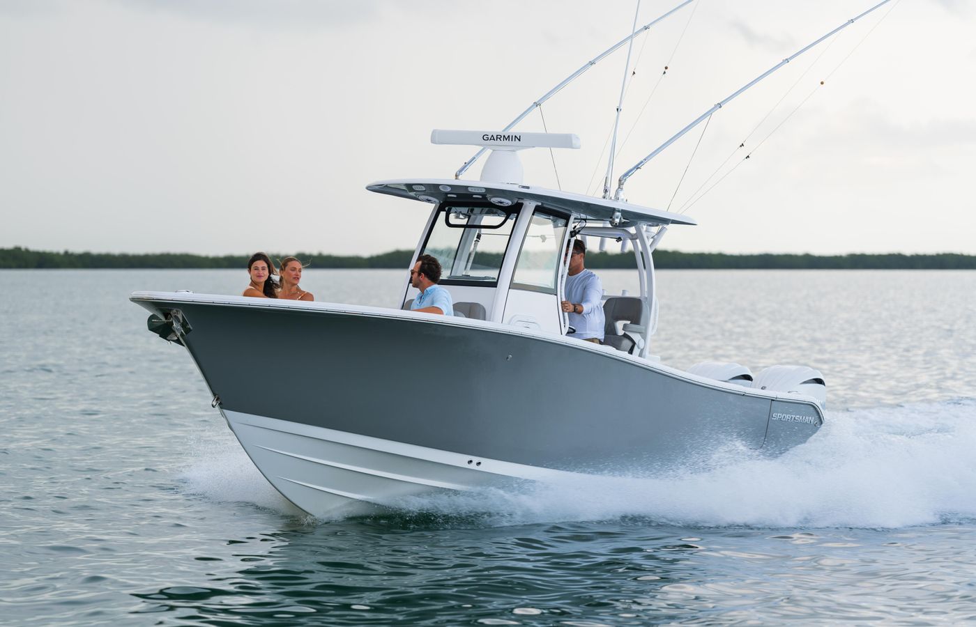 Open 282 Center Console
