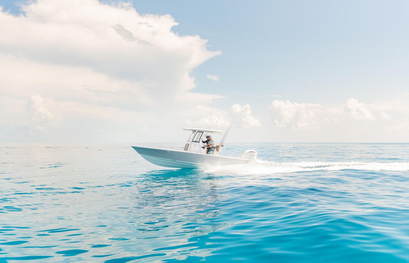 Masters 247 Bay Boat