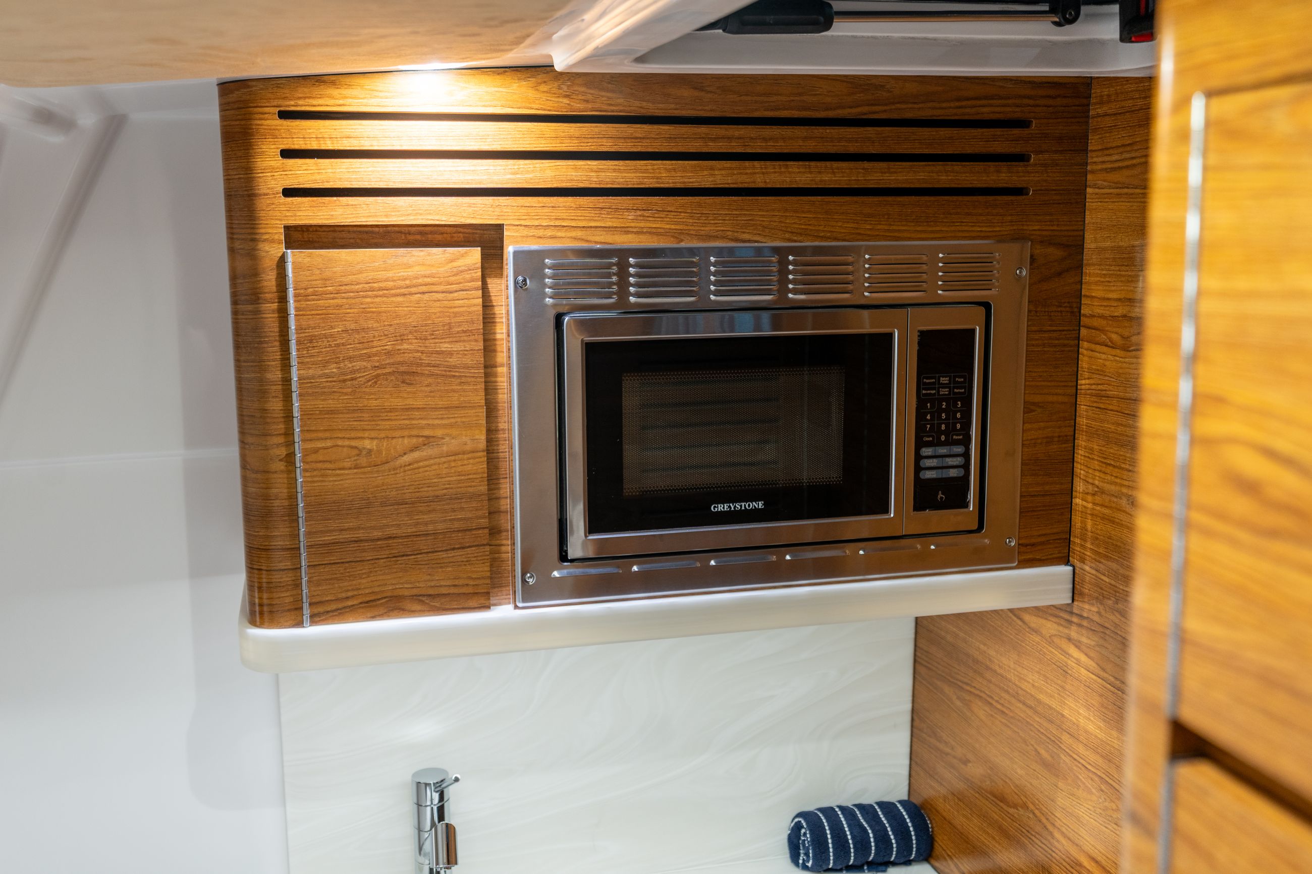 Large detail image of the Microwave