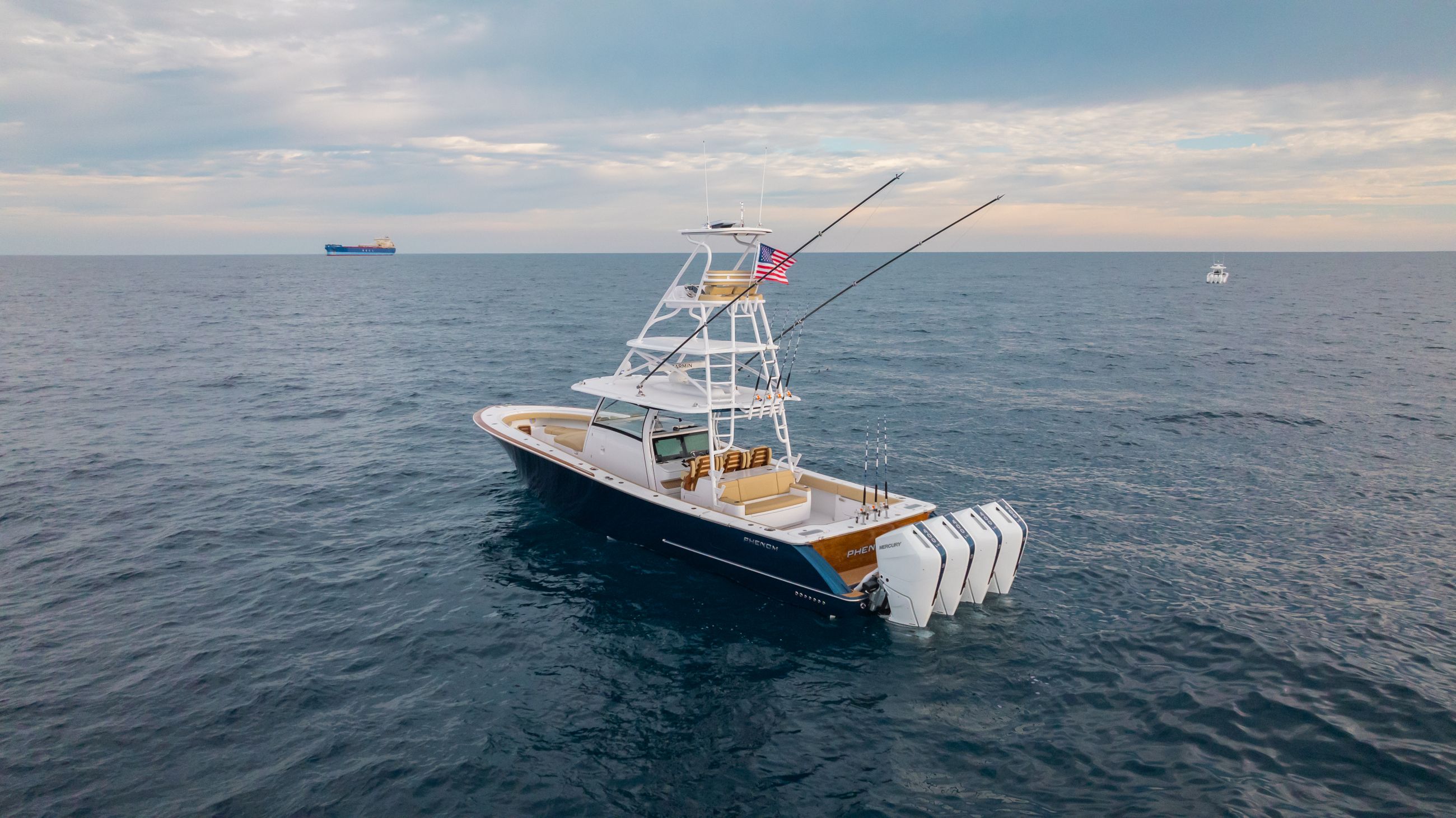 Main image for the Phenom 43 Center Console