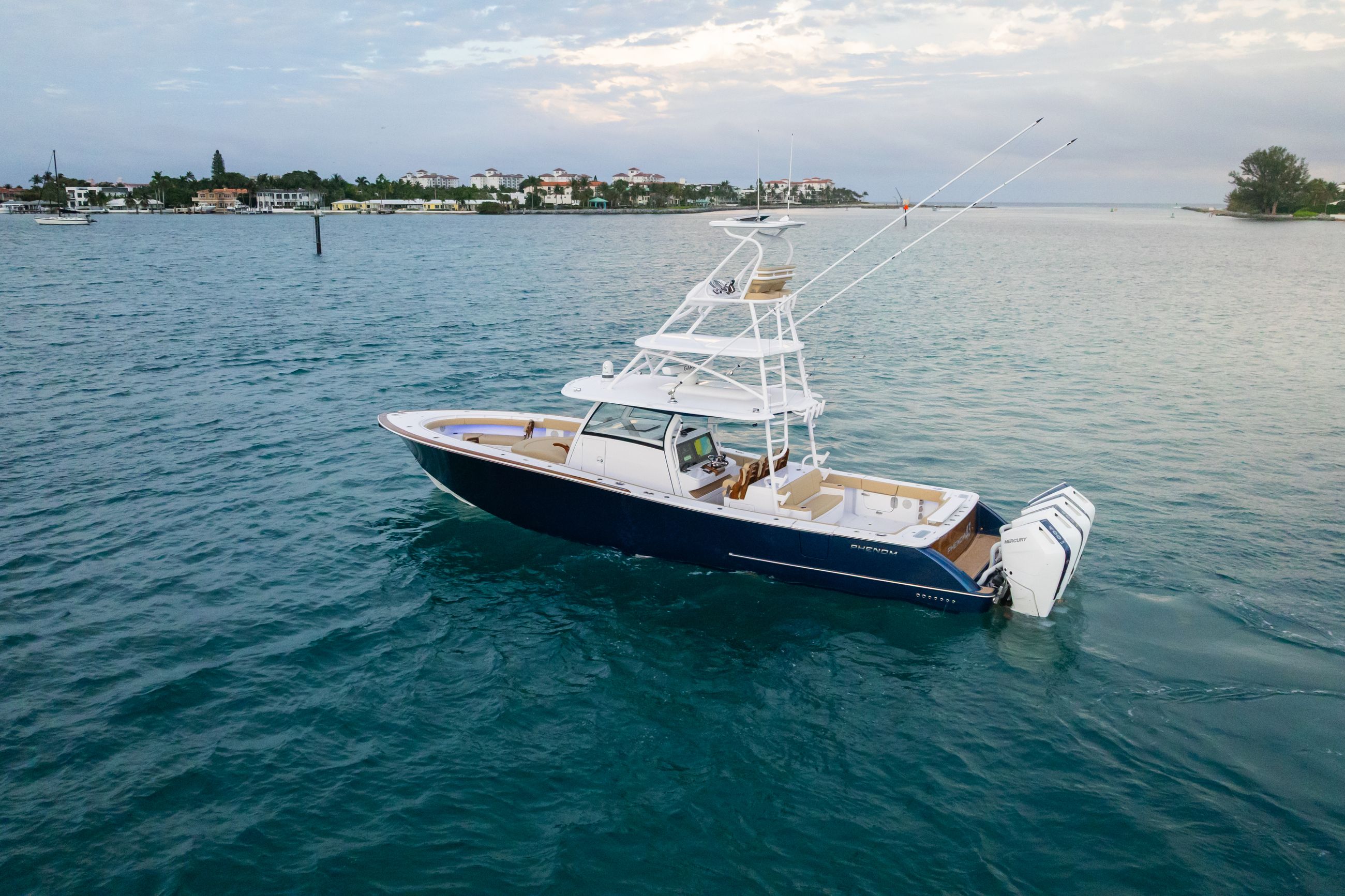 Large detail image of the Premium Gelcoat Hull Colors