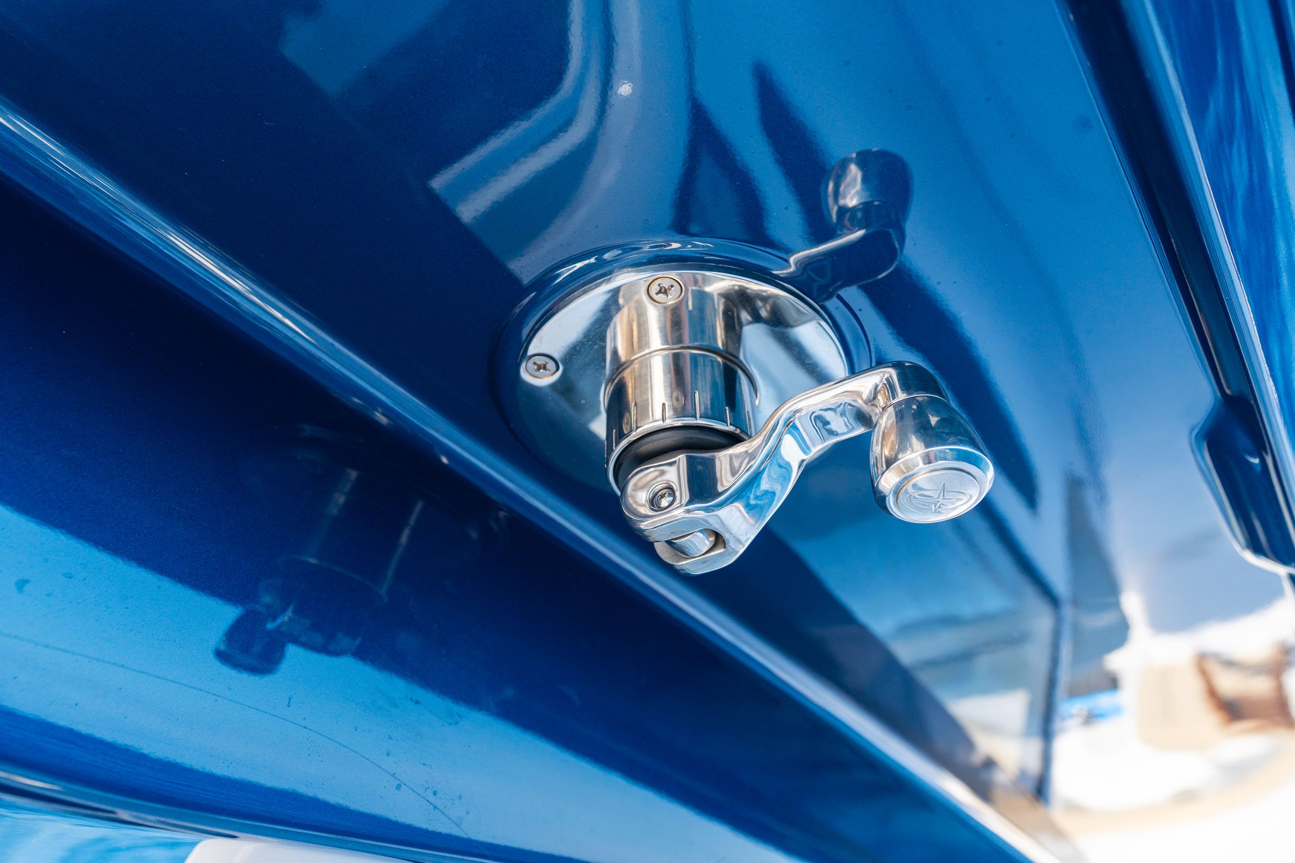Large detail image of the Outrigger Handle