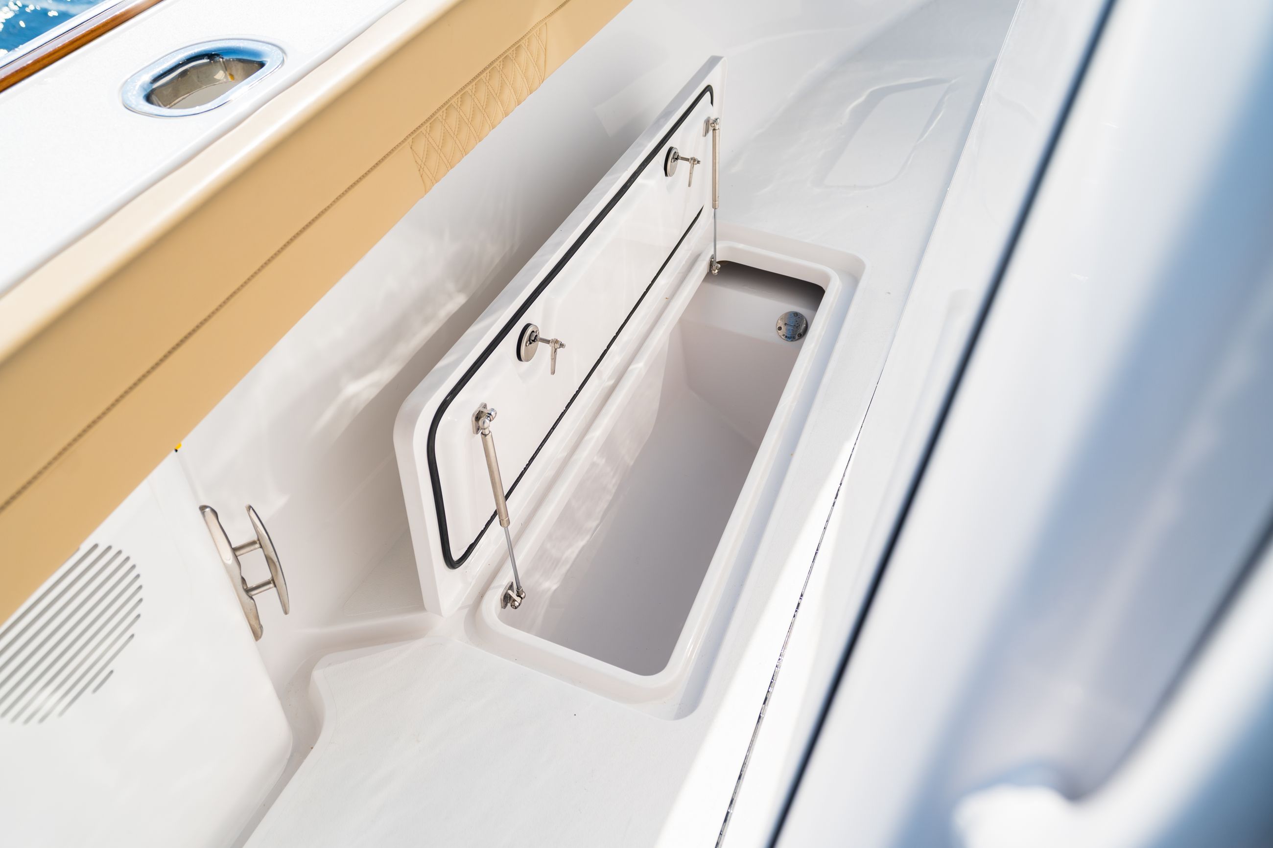 Large detail image of the Mid-ship 225-Quart In-Deck Storage Boxes